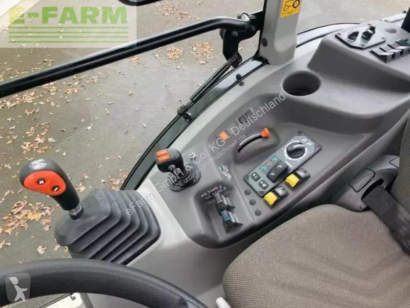 Landbrugstraktor Claas  nexos 240 m