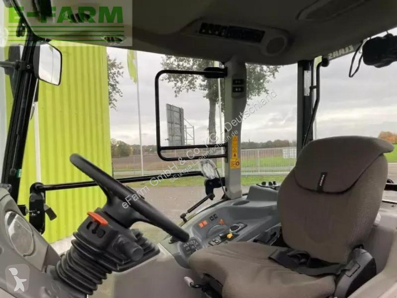 Landbrugstraktor Claas  nexos 240 m