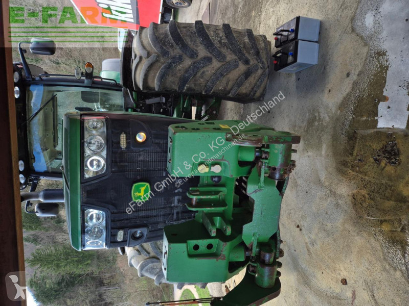 Lantbrukstraktor John Deere 8245 R