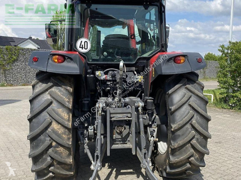 Landbrugstraktor Massey Ferguson  5711 m dyna-4