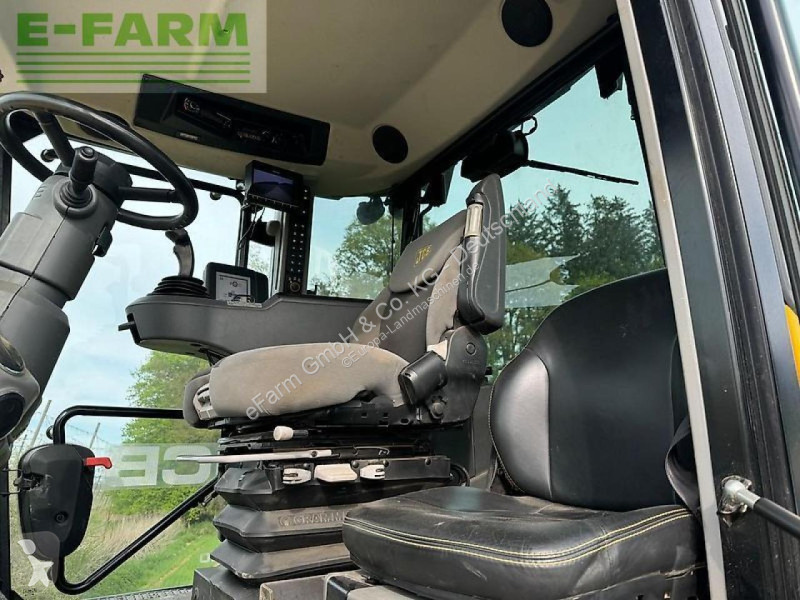 Lantbrukstraktor JCB  fastrac 4220