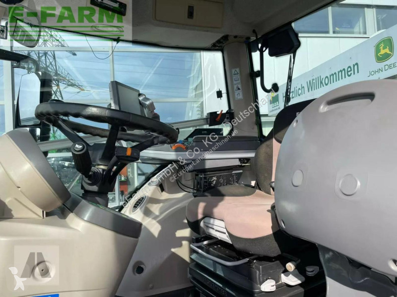 Landbrugstraktor Fendt  828 vario profiplus