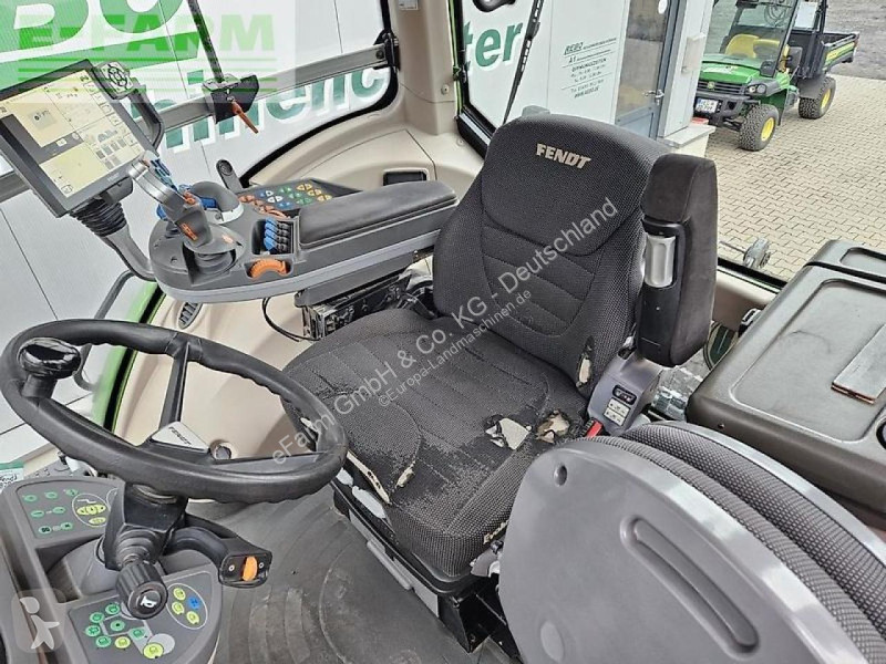 Landbrugstraktor Fendt  828 profi plus