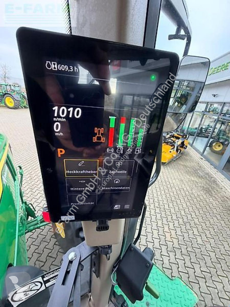 Landbrugstraktor John Deere  6m 250