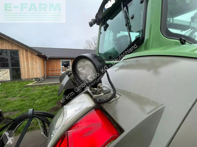 Landbrugstraktor Fendt  824 vario scr