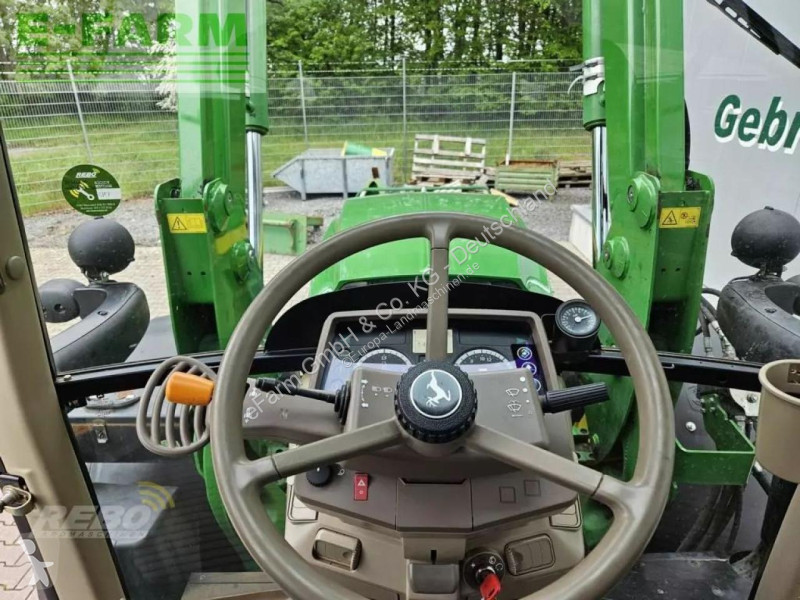 Landbrugstraktor John Deere  6125m