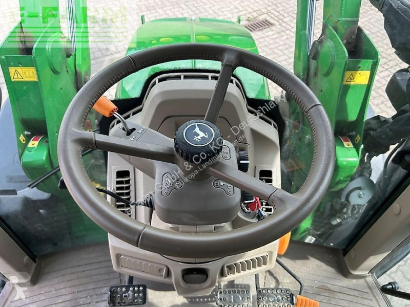 Landbrugstraktor John Deere  6m 125