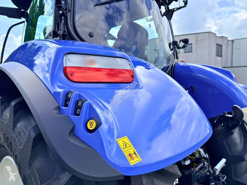 Lantbrukstraktor New Holland T6.180 AC Stage V...
