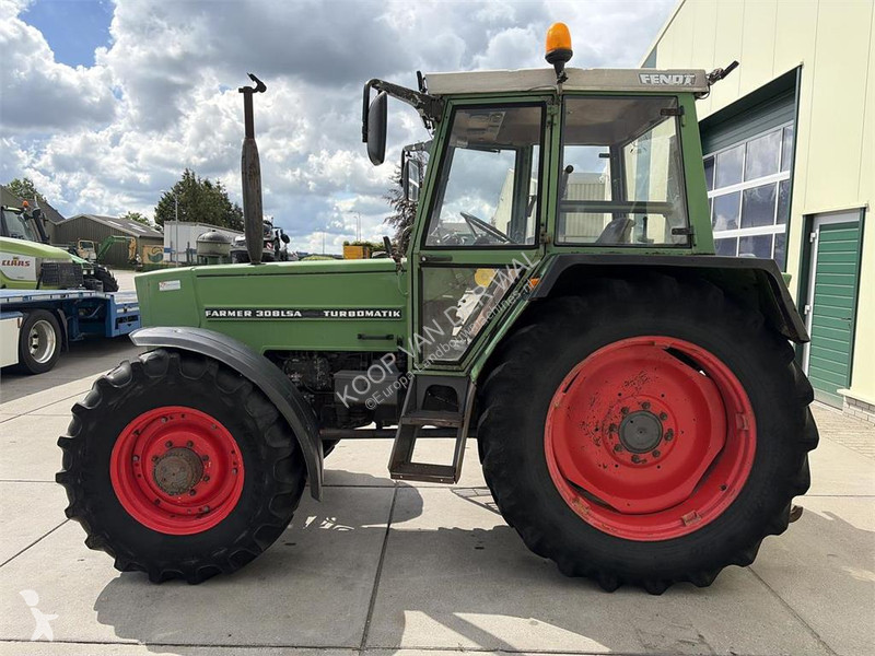 Fendt Farmer 308 LSA tractor