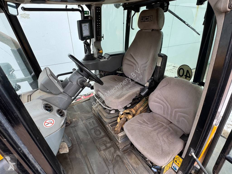 Lantbrukstraktor JCB Fastrac 4160 - German...