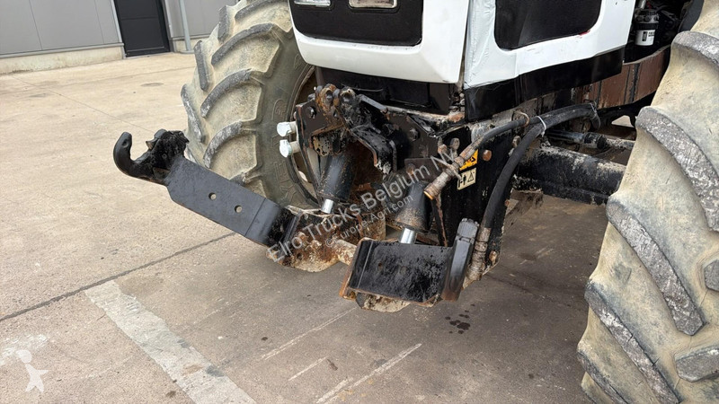Lantbrukstraktor Massey Ferguson 8220 POWER...