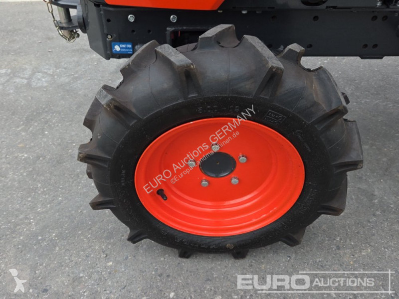 Tractor Kioti CS 2220M