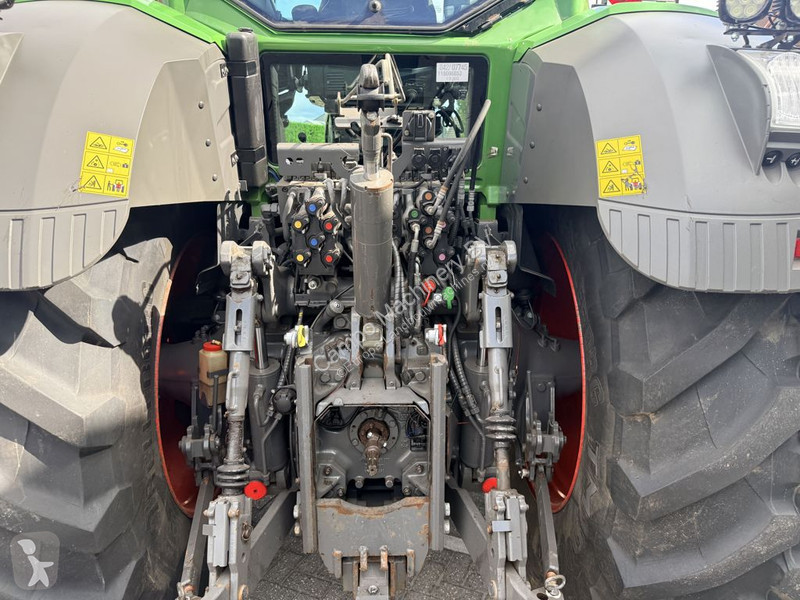 Fendt 828 S4 Vario Profi Plus GPS RTK tractor