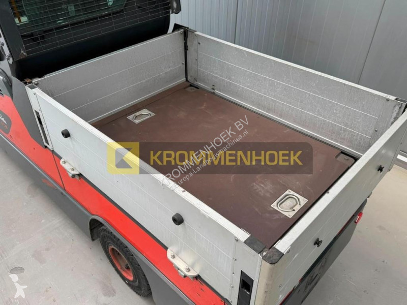 جرار مناولة Linde W08