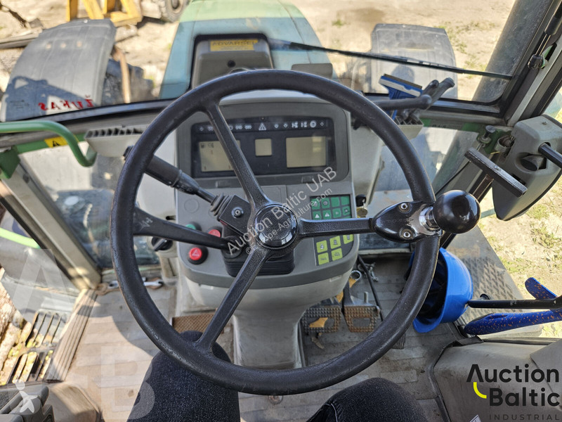 Lantbrukstraktor Fendt Favorit 716 Vario
