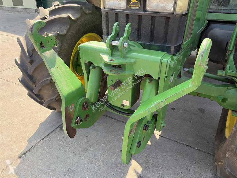 Lantbrukstraktor John Deere 6110 PQ