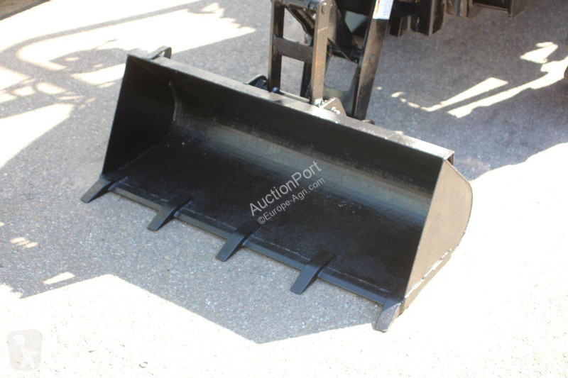 Lantbrukstraktor Mitsubishi MT205