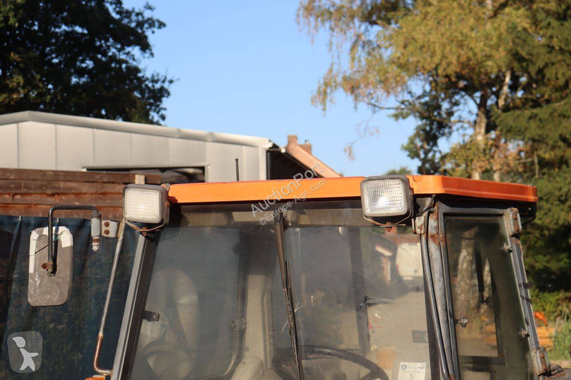 جرار زراعي Hinomoto NX320