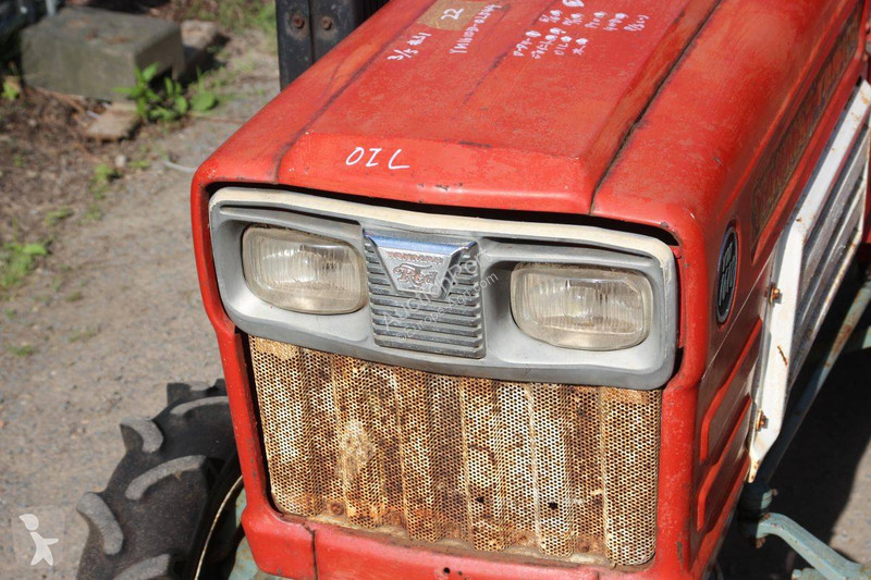 Tractor Yanmar YM1610D