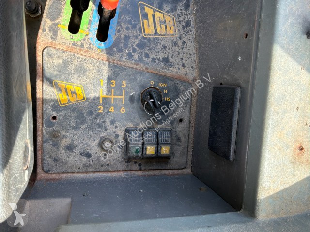 جرار زراعي JCB Fastrack 155-65