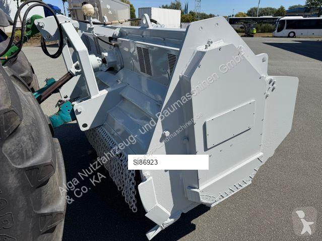 Zemědělský traktor John Deere 7920,...