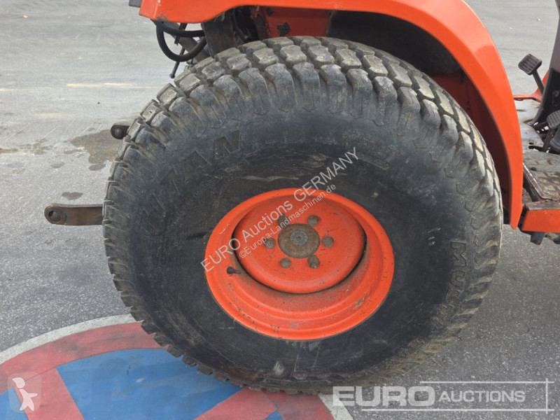 Tractor Kubota ST30