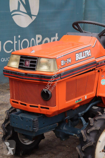 Сільськогосподарський трактор Kubota B1-14 Bulltra