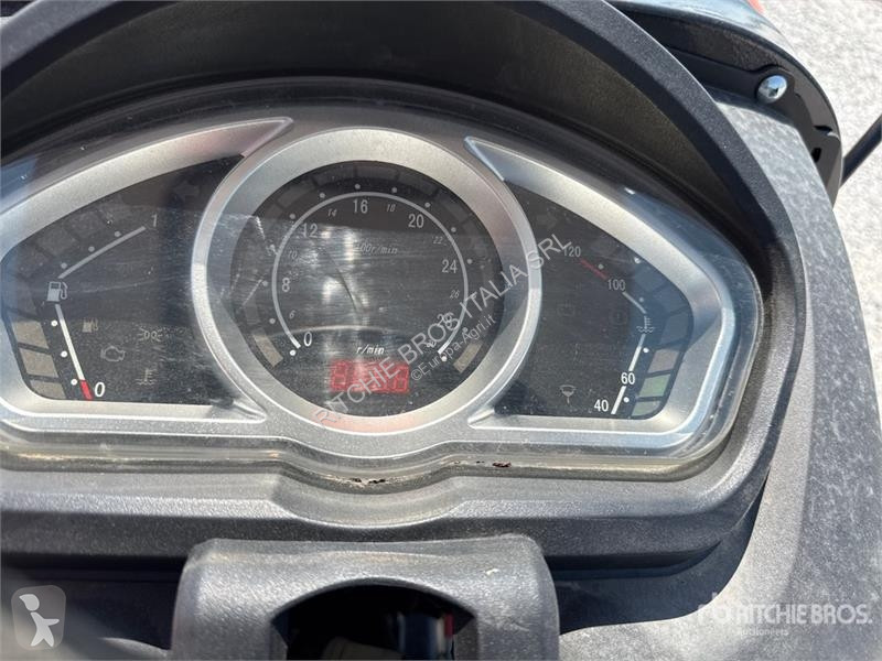 Сільськогосподарський трактор  TT604 4WD...