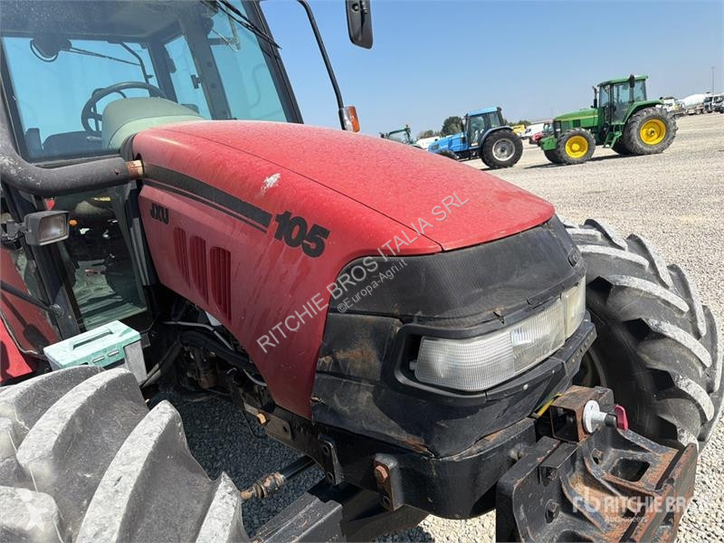 Сільськогосподарський трактор Case 105 JXU 4WD...