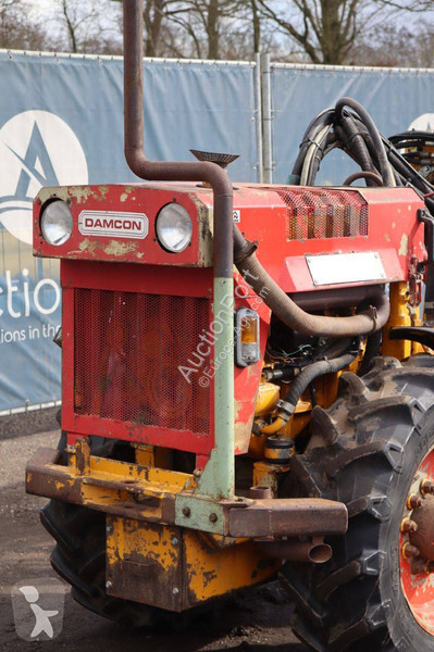 Сільськогосподарський трактор  KLR 700