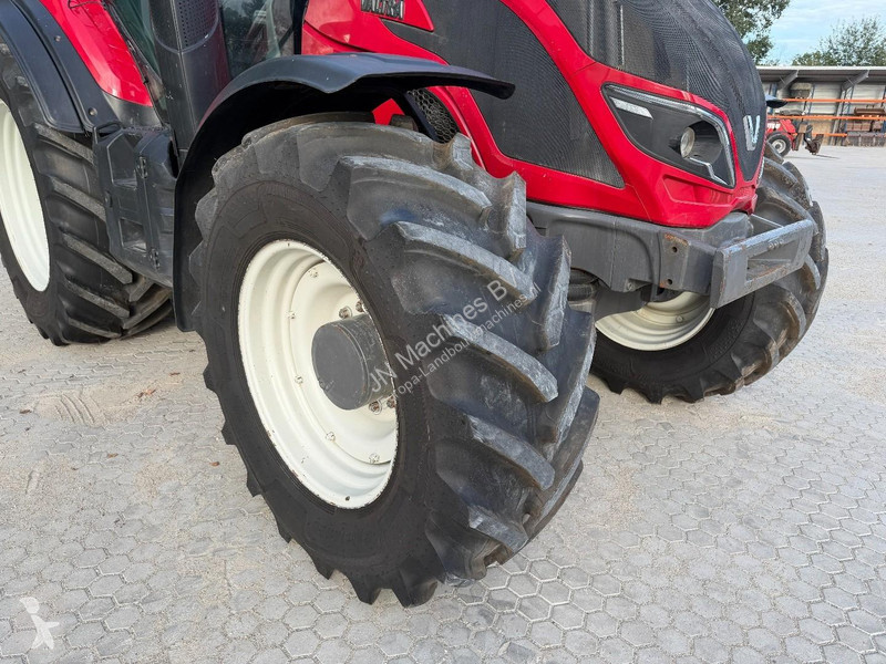Ciągnik Valtra T 174 GOOD TIRES