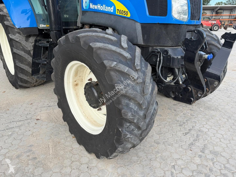 Mezőgazdasági traktor New Holland T6050