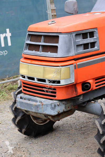 Kubota GT-5 tractor