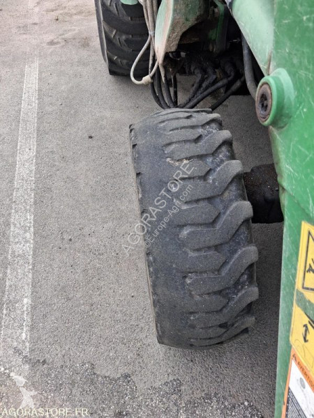 Tractor agrícola John Deere 3720