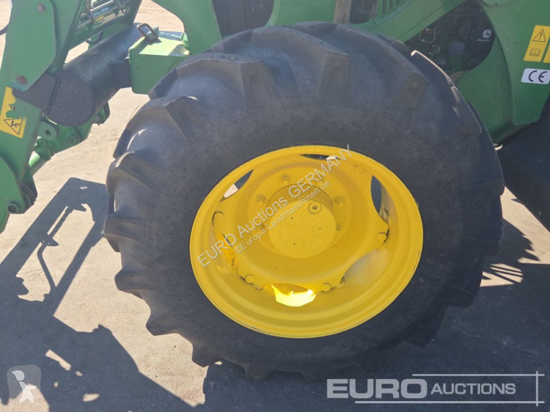 Tractor John Deere 5820