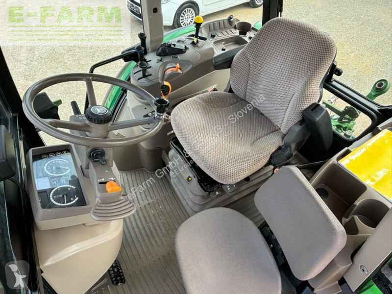 Tractor agrícola John Deere 6110MC