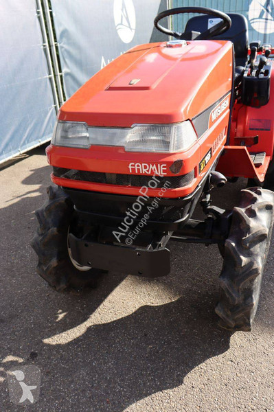 Tractor agrícola Mitsubishi MT155