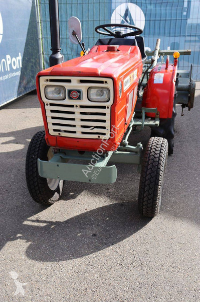 Tractor agrícola Yanmar YM1510