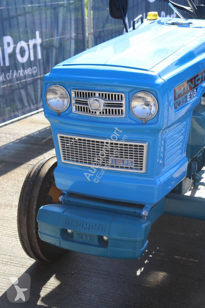 Tractor agrícola Hinomoto E18