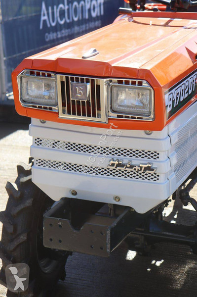 Tractor agrícola Kubota B1702DT