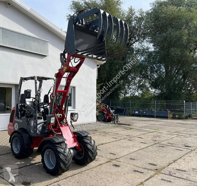 Weidemann  1260 EPS-Klappdach / ECS  tractor