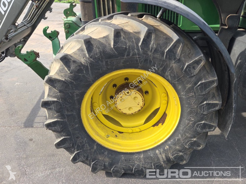 Ciągnik John Deere 6310