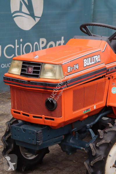 Tractor Kubota B1-14 Bulltra