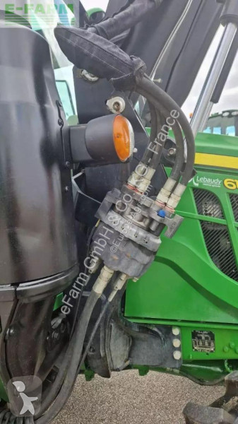 Tracteur agricole John Deere  6100m