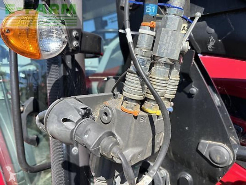 Трактор Valtra  a115