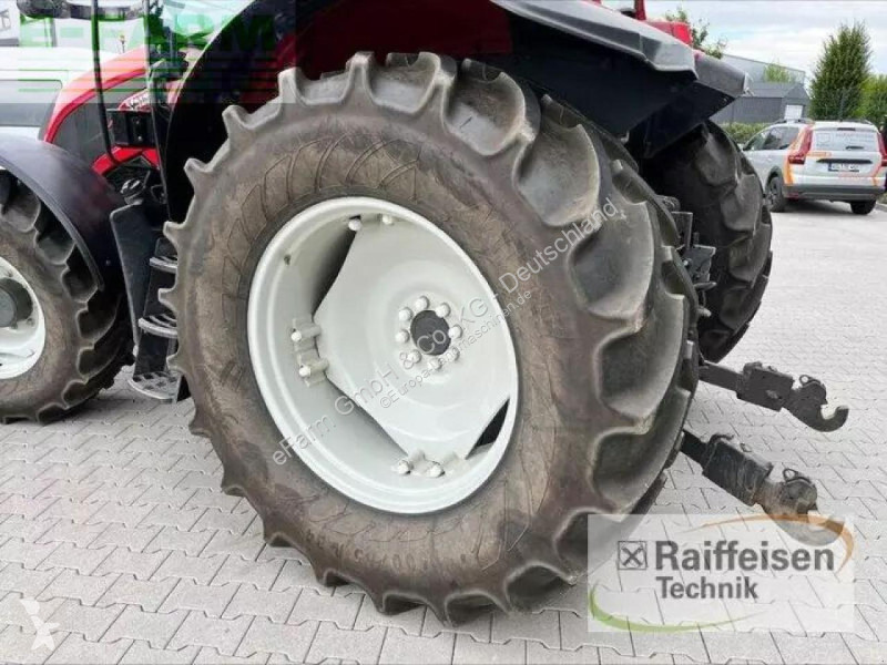 Tracteur agricole Valtra  a104