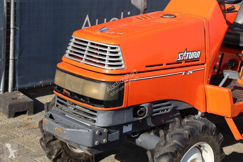 Tracteur agricole Kubota Saturn X-24