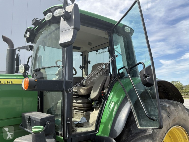 Tracteur agricole John Deere 619