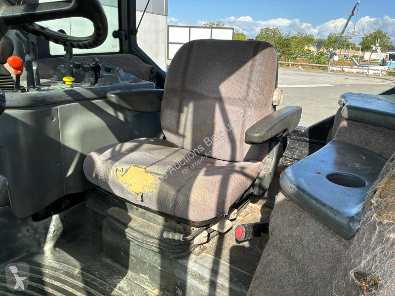 Tracteur agricole Ford 8870 DT