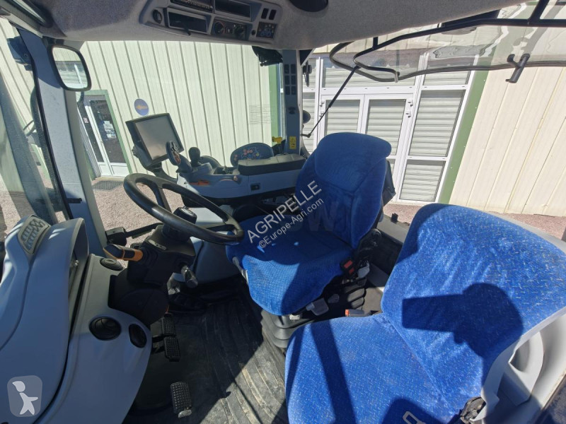 Zemědělský traktor New Holland  T6-140